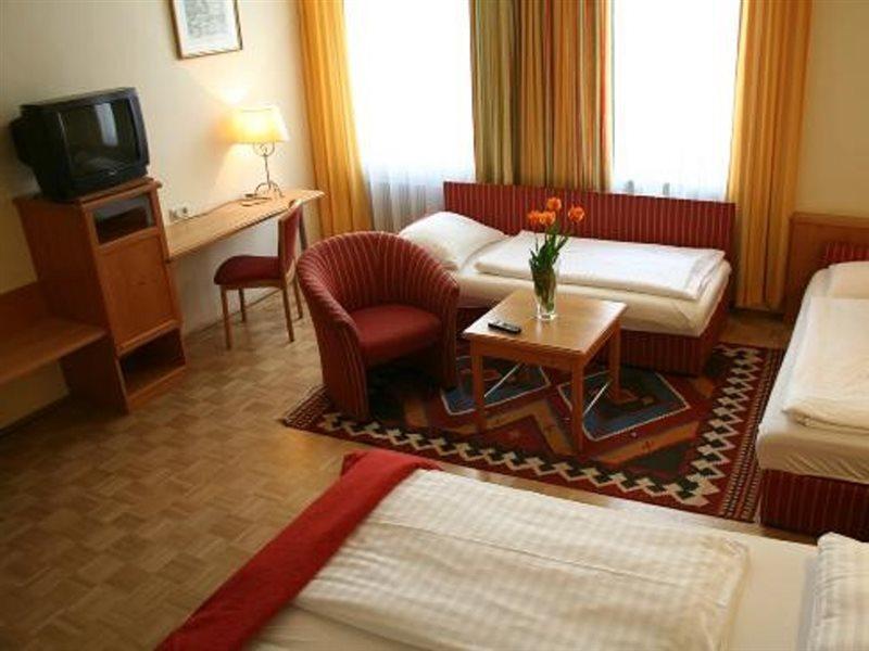 Bed & Breakfast Adlerhof