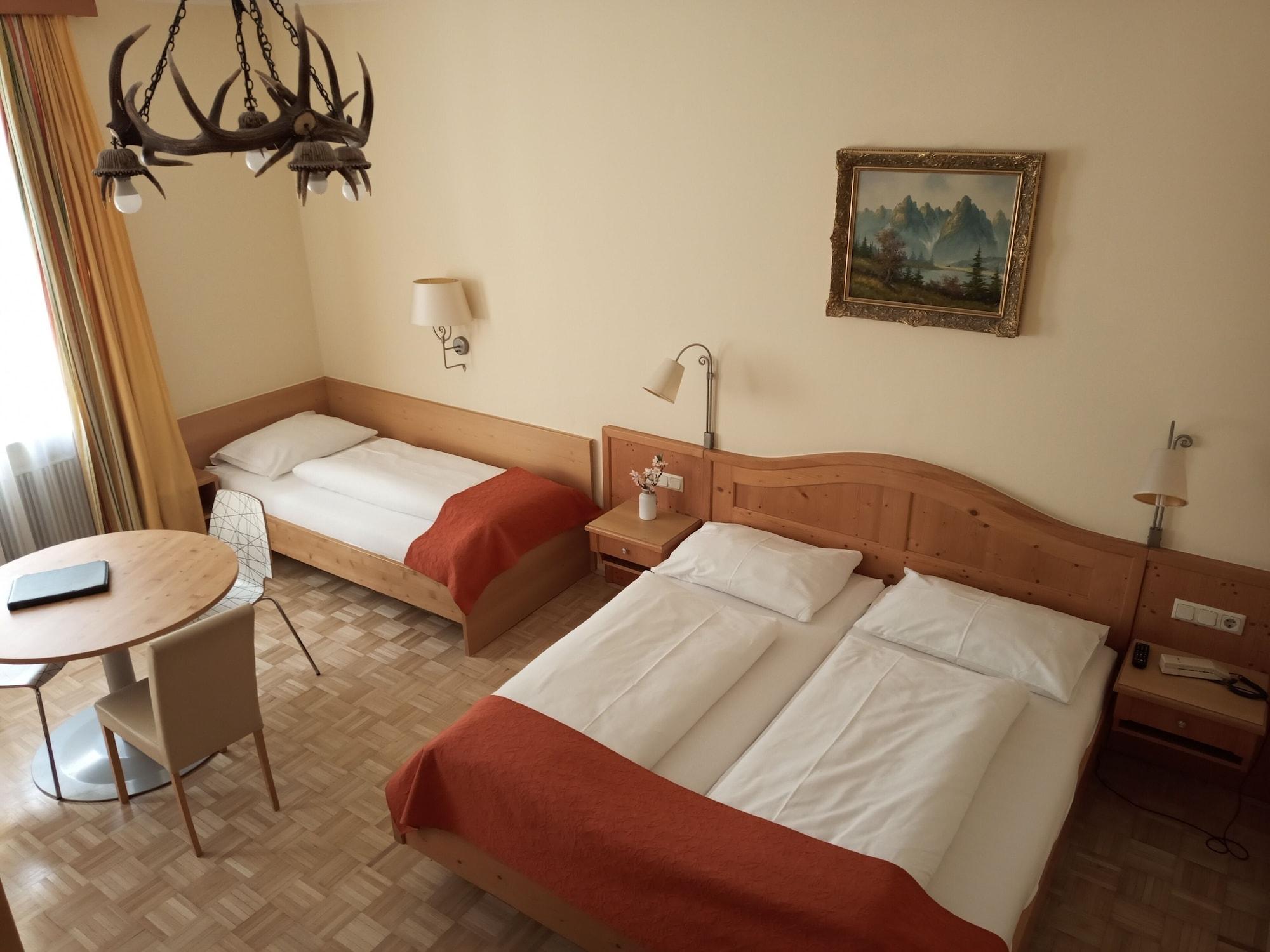 Adlerhof Bed & Breakfast Salzburg
